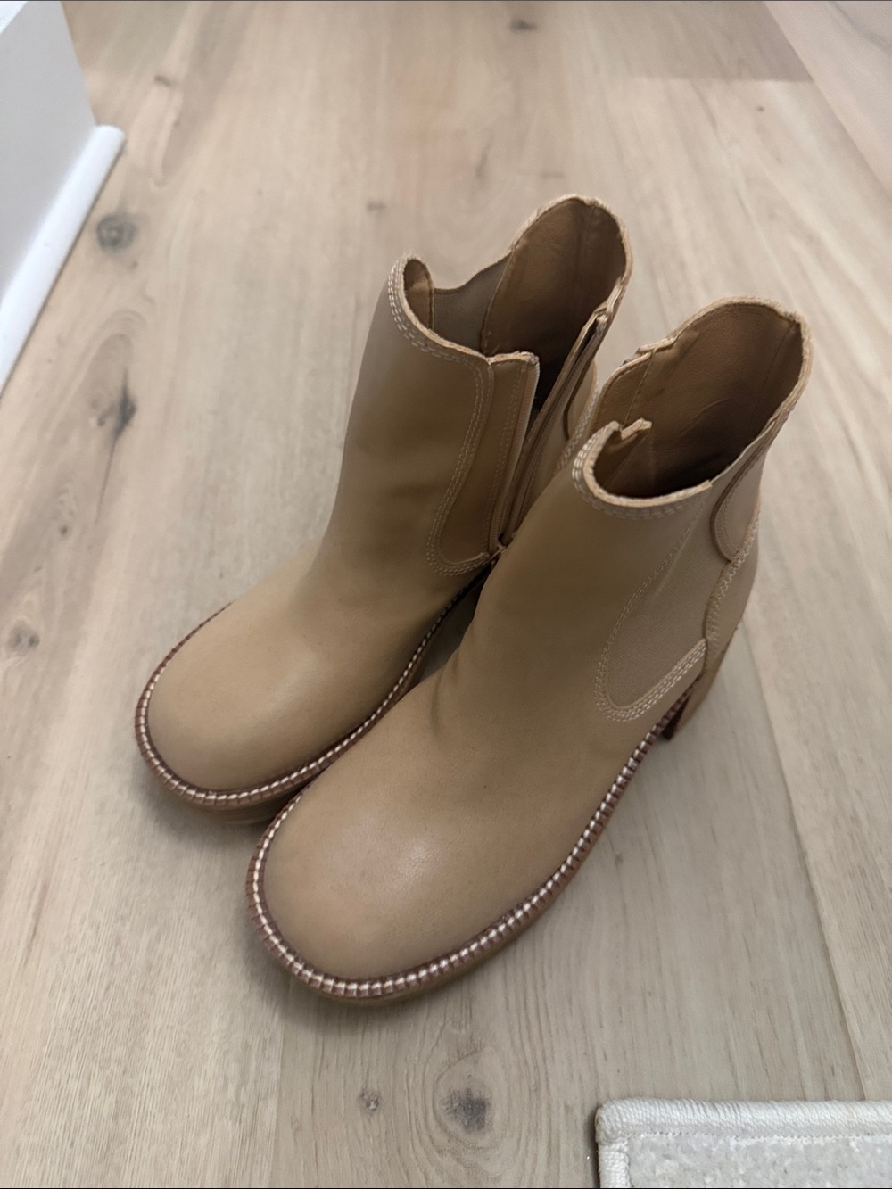 Women’s Tan Leather Ankle Boots - Classic Chelsea Style